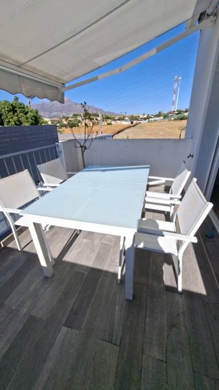 Mesa y 6 Sillas Terraza.