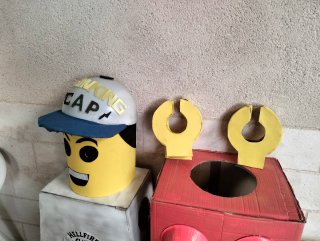 Disfraces Lego, dos fichas+ muñeco Aranda de Duero