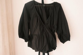 Camisa Bershka Rayas Blancas y Negras