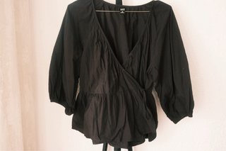 Camisa Bershka Rayas Blancas y Negras