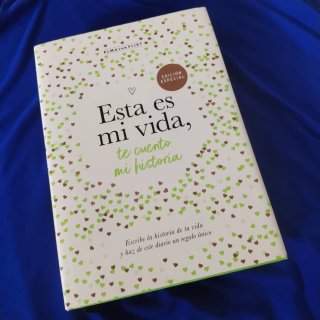 Esta es mi vida, te cuento mi historia / This I...