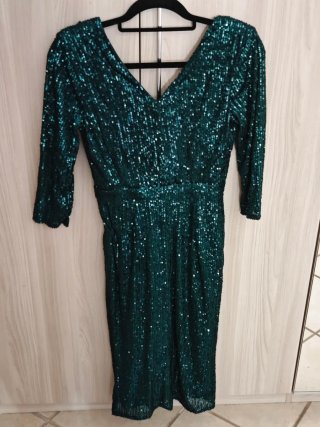 Abito da cerimonia verde con paillettes