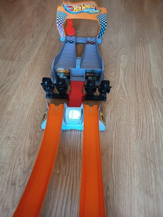 Circuito Hot Wheels Grogu's Great Race