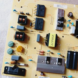 Fuente Alimentación Philips 715GC745-P01-001-B03R