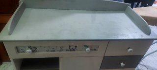 Mueble cambiador bebé con cajones y puerta