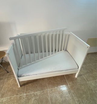 Cuna SUNDVIK blanca IKEA