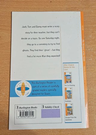 The Mystery of the Tomb Libro inglés