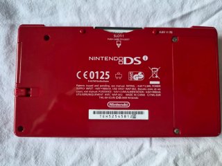 Nintendo DSi Roja + 7 Juegos