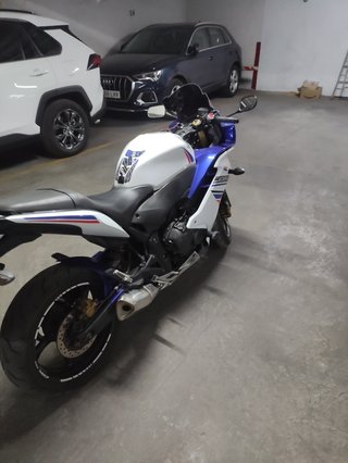 Honda CBR 600 F ABS