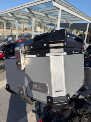 Baúl ZONTES 45L Negro/Plata Para 703F