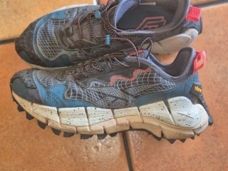 Zapatillas Trail Reebok Zig Kinetica Azul/Gris