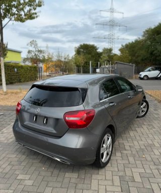 Mercedes-Benz A180 2017