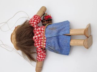 Marionetas de madera artesanales
