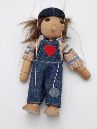 Marionetas de madera artesanales