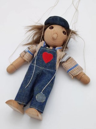 Marionetas de madera artesanales