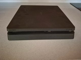 Consola PS4 Slim Negra