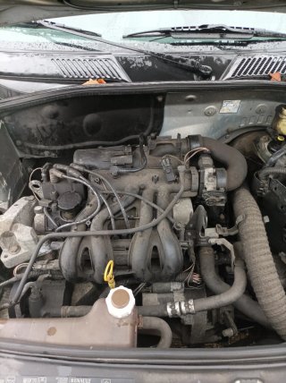 Renault Clio 2000