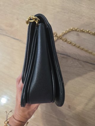 Bolso Guess Marrón y Dorado