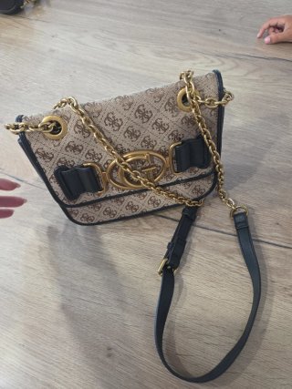 Bolso Guess Marrón y Dorado