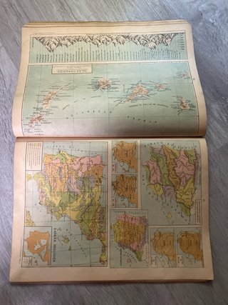 Láminas antiguas de cosmografía y mapas