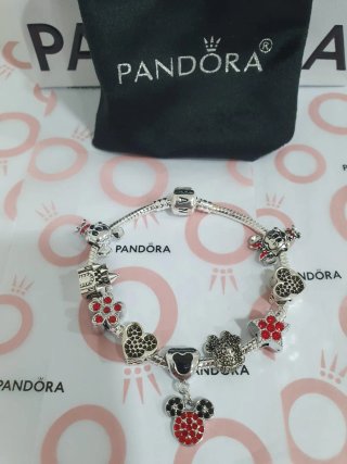 Pulsera Pandora Charms Minnie y Corazones
