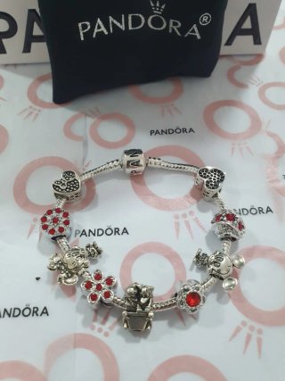 Pulsera Pandora Charms Minnie y Corazones