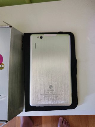Tablet sin usar,todo funciona correctamente