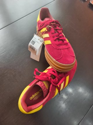 Adidas Gazelle Bolt J Talla 38 Burdeos y Amarillo