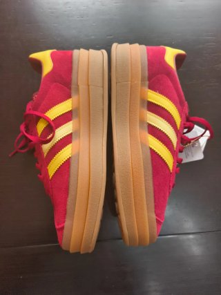 Adidas Gazelle Bolt J Talla 38 Burdeos y Amarillo