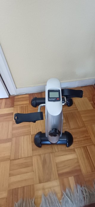 Mini bici estática nueva