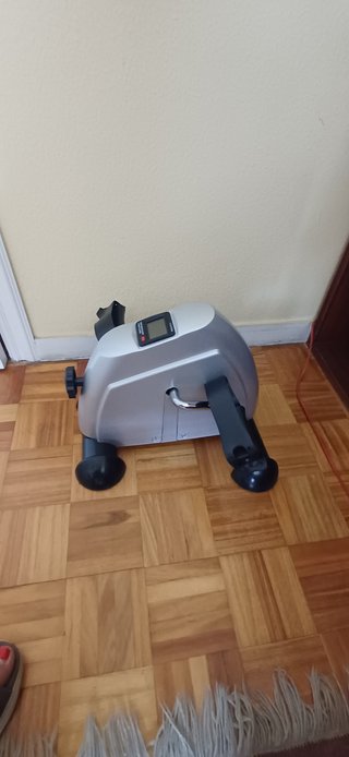 Mini bici estática nueva