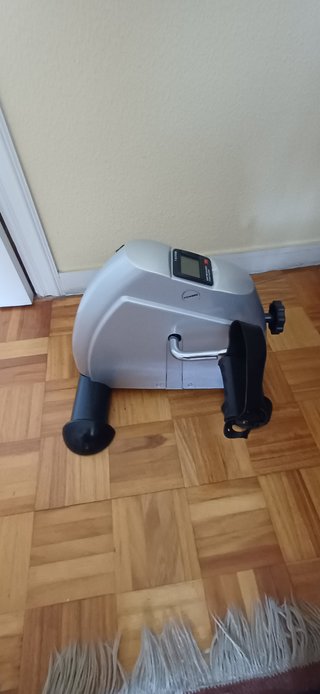 Mini bici estática nueva
