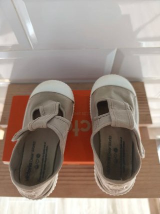 Zapatillas Lona Victoria Talla 25