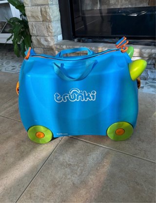 Maleta infantil Trunki azul y verde