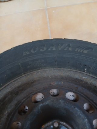 Rueda de coche.dos
