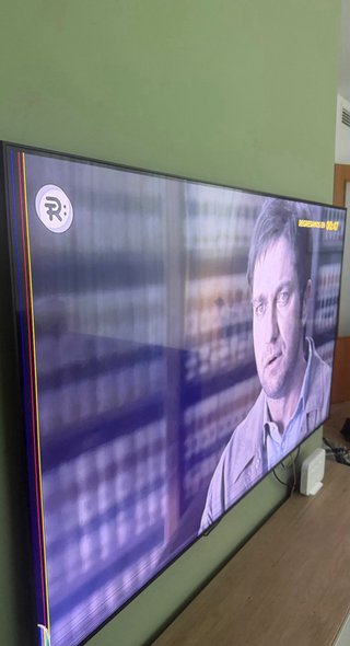 Samsung 75” QLED TV - ¡PARA PIEZAS!