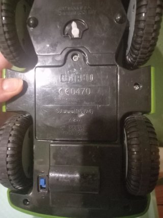 Coche teledirigido infantil Chicco bebe
