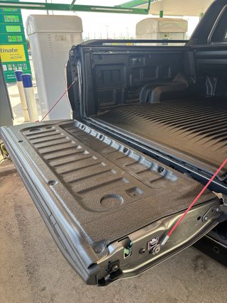 FORD RANGER WILDTRAK PHEV 2026 – 282 CV