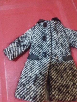 Muñeca Tressy con abrigo