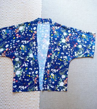 Kimono estampado floral azul talla única