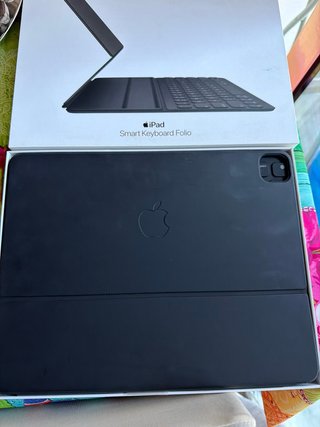 Teclado Apple Smart Keyboard Folio iPad. Para 12.9