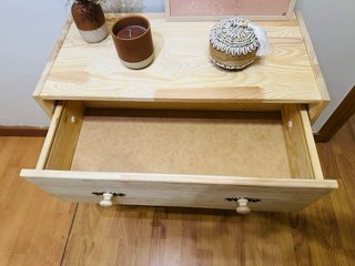 Cómoda de pino IKEA