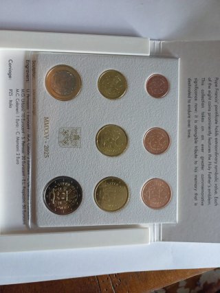Serie divisionale euro Vaticano 2025