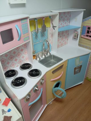Cocinita de juguete infantil