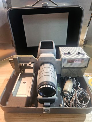 Proyector MALIK con maleta y cargador