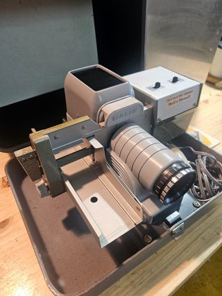 Proyector MALIK con maleta y cargador