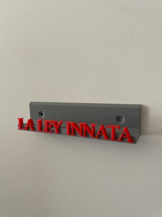 Soporte para el vinilo La Ley Innata de Extremoduro