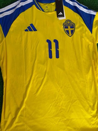 Camiseta Adidas Suecia Talla XL