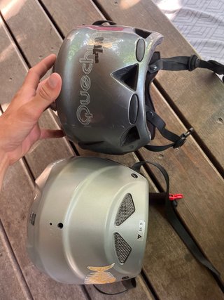 2 Cascos de Esquí Infantiles. 5€ por casco.