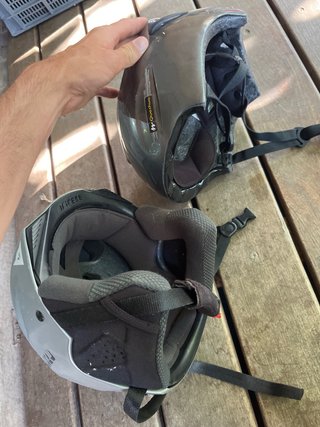 2 Cascos de Esquí Infantiles. 5€ por casco.